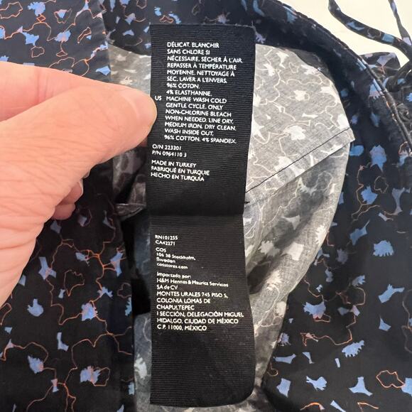 COS drawstring sleeve V neck cotton blouse navy  Sz 6 - Picture 5 of 11